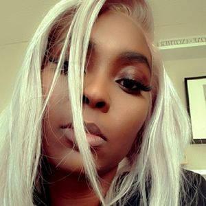 Meet your Posher, Sena